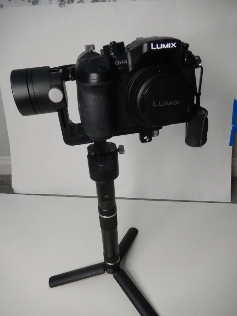 Zhiyun Tech DSLR Mirrorless Camera Gimbal